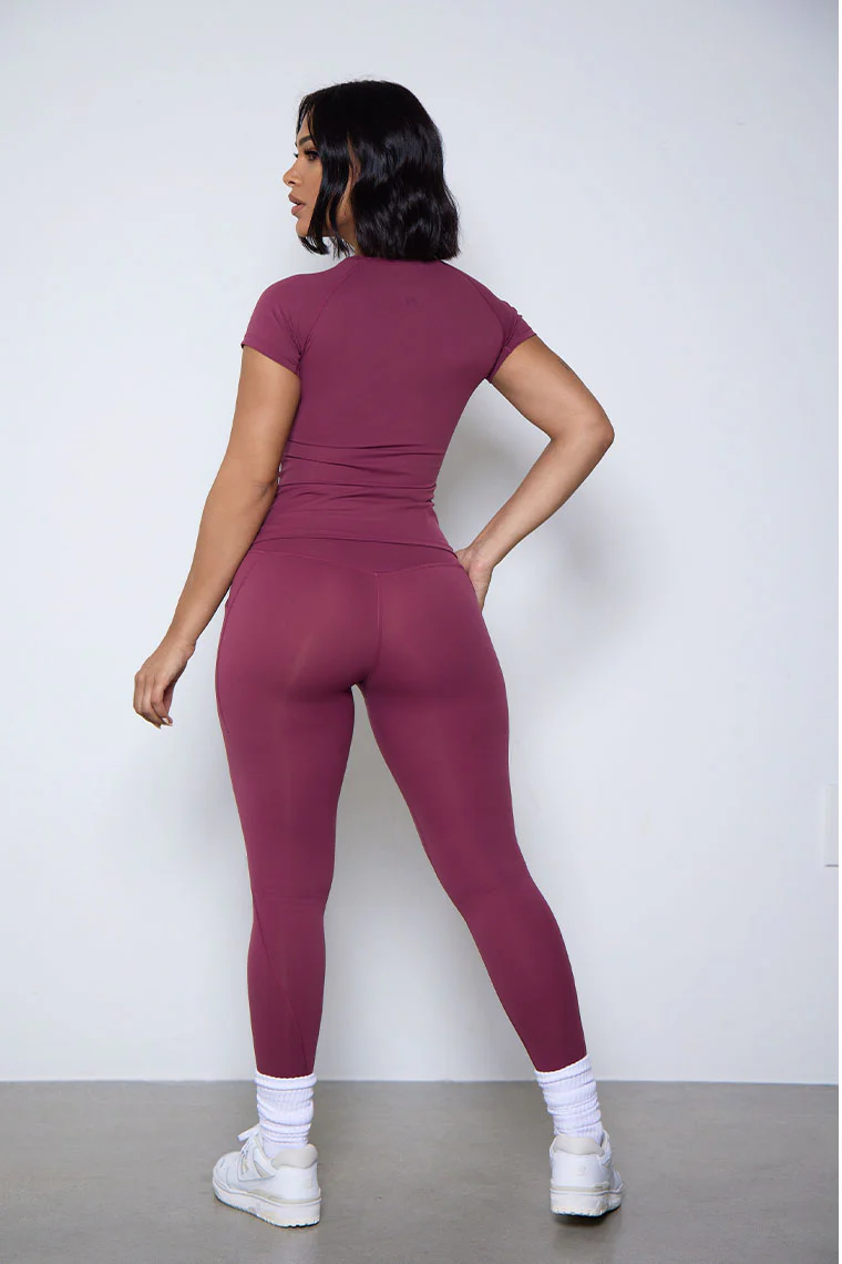 ESSENTIAL CREWNECK TOP-RED WINE - Image 4